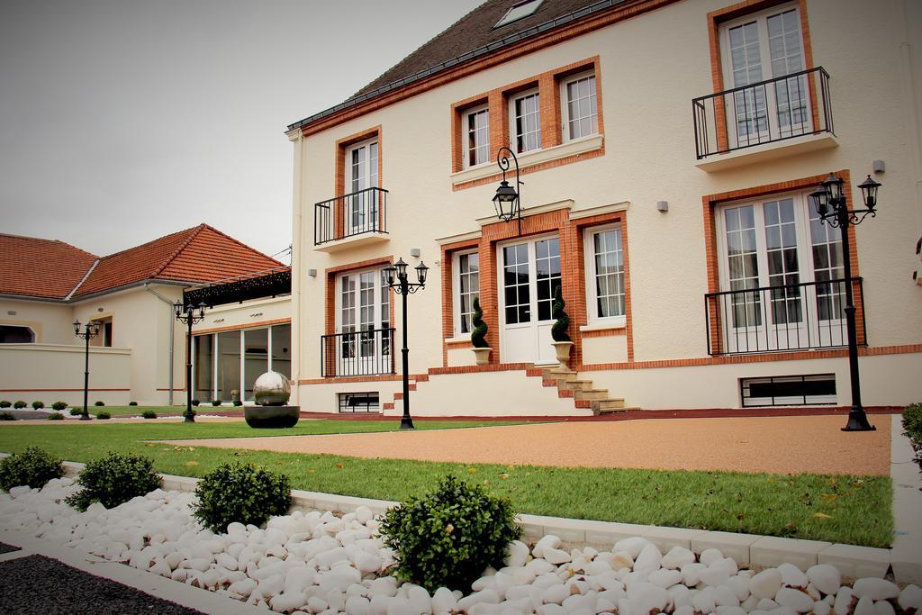 Villa Louis Victor Dizy Buitenkant foto