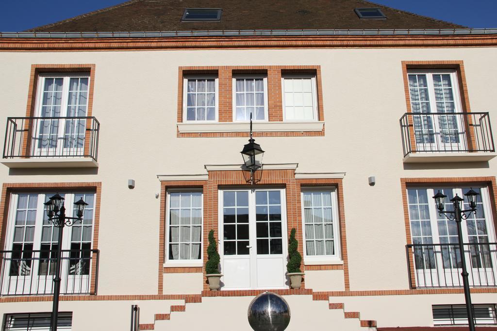 Villa Louis Victor Dizy Buitenkant foto